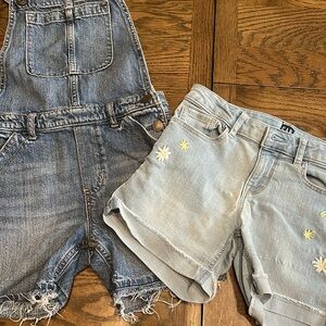 Lot of Gap Jean shorts and overall shorts